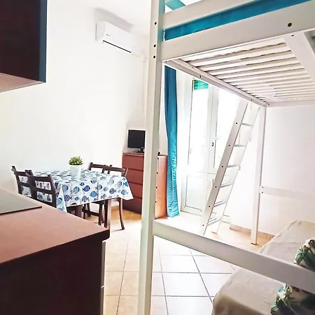 Πανσιόν Casa Serapide Γκαέτα