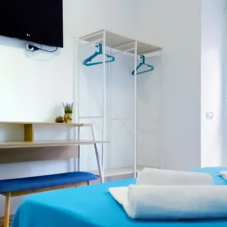 Πανσιόν Casa Serapide 3*