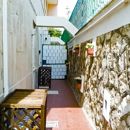 Casa Serapide